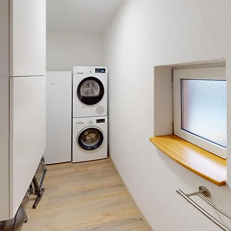 Holiday home Lillis *